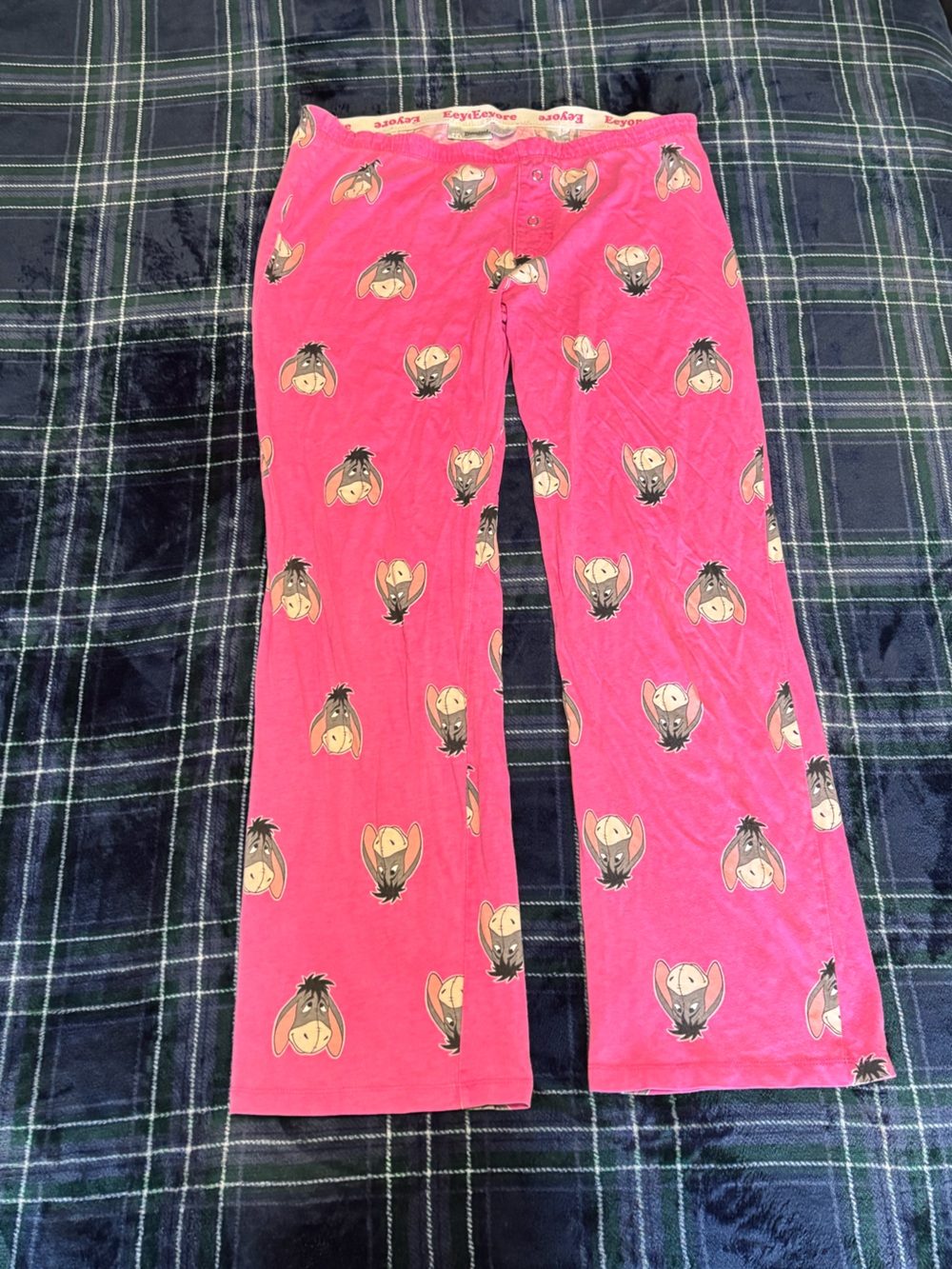 Vintage Disney Eeyore pink pajama pants w/cartoon character faces.Size M